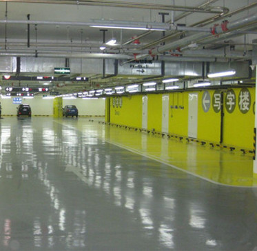 停車(chē)場(chǎng)地坪漆施工效果圖-廣州美地美地坪漆廠(chǎng)家
