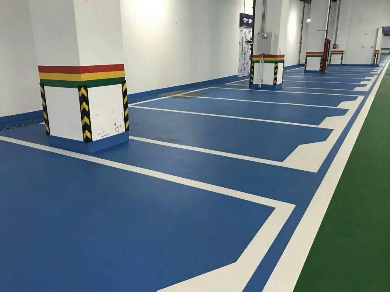 高顏值且實用車庫環(huán)氧地坪是怎么誕生的？