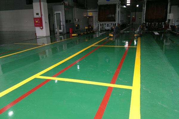 水性環(huán)保地坪涂料為您的健康護航！