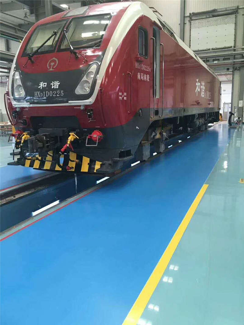 影響車庫(kù)地坪漆價(jià)格的因素有哪些？